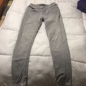 Levi’s EUC gray skinny jeans/leggings